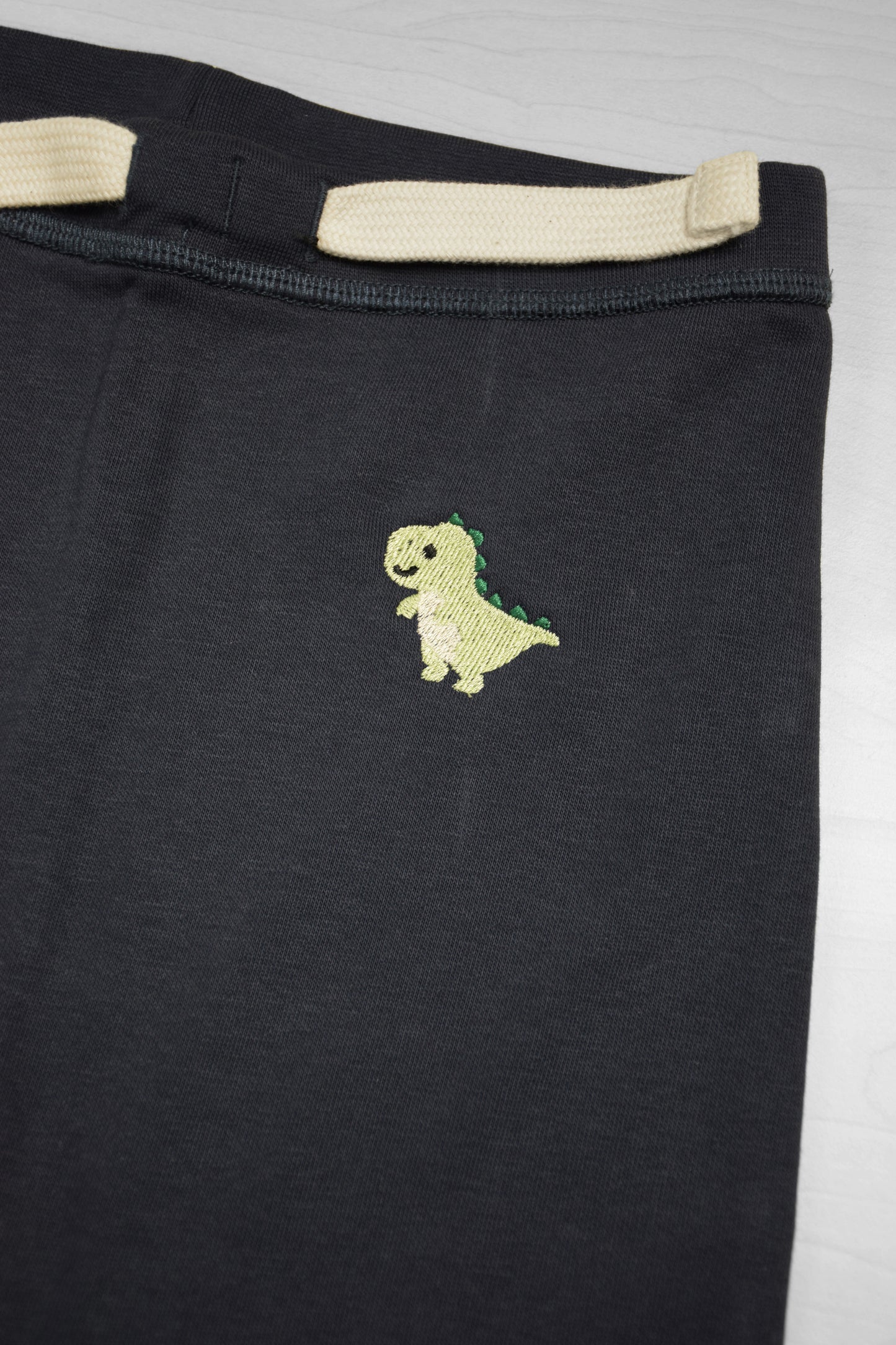 Baby joggingsbroek met figuurtje